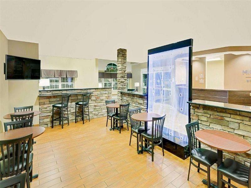 Microtel By Wyndham Perry National Fairground Area I-75 Extérieur photo