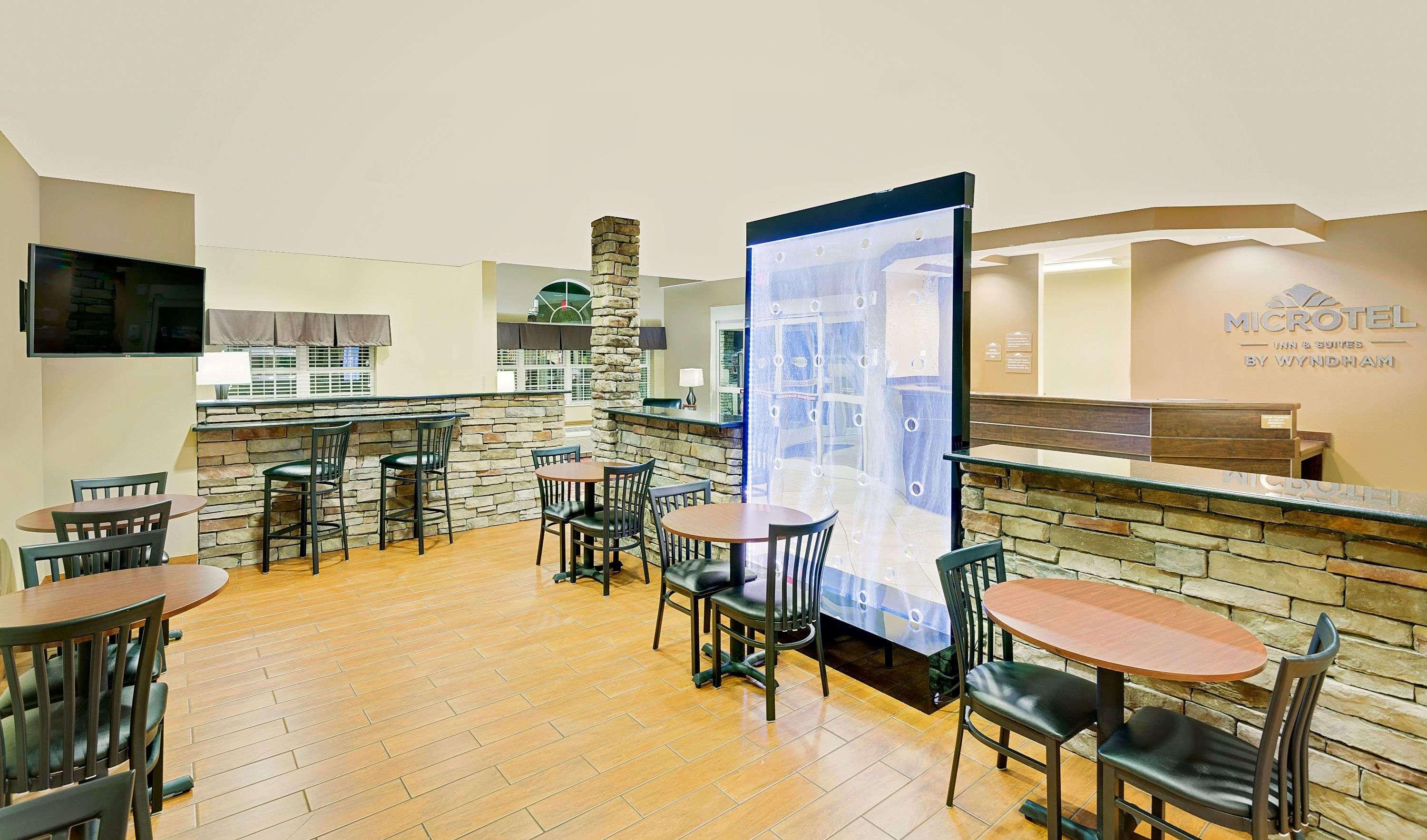 Microtel By Wyndham Perry National Fairground Area I-75 Extérieur photo